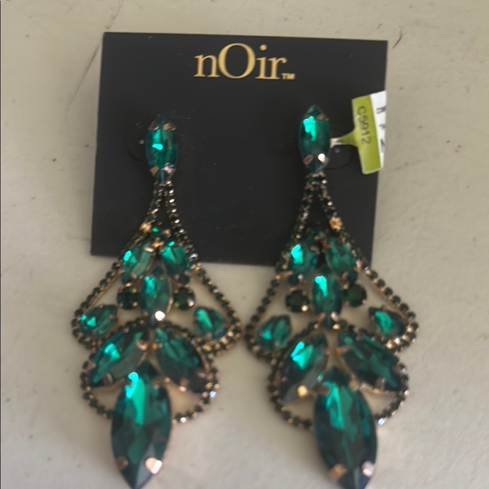 nOir Jewelry Green Chandelier Earrings